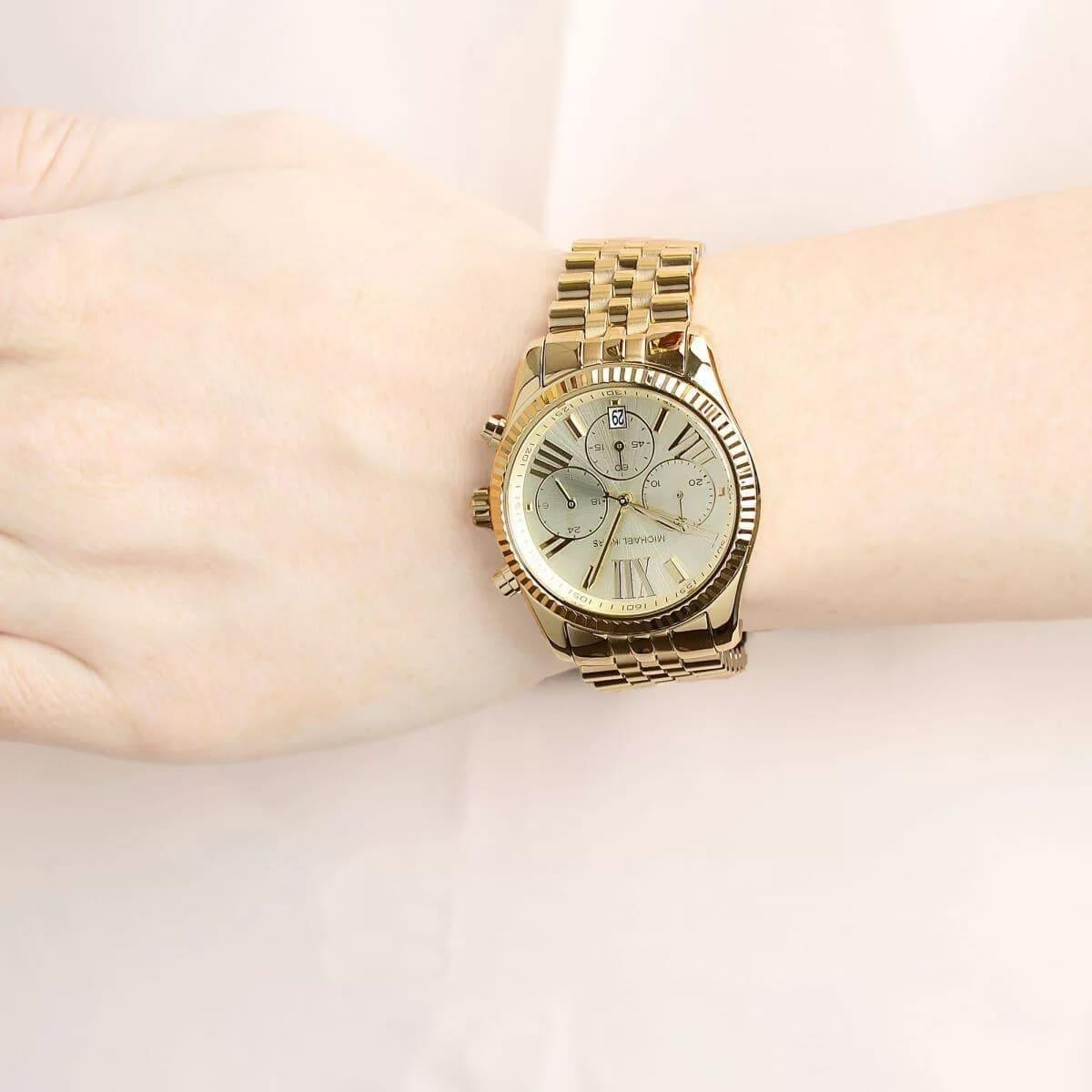Michael Kors MK5556 Chronograph Champagne Dial Gold Ladies Watch Michael Kors MK5556 Chronograph Champagne Dial Gold Ladies Watch